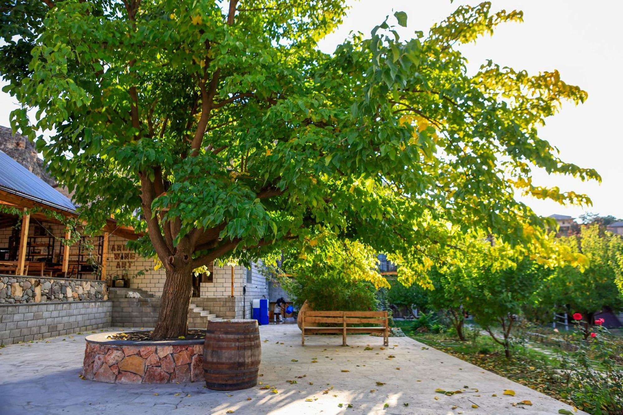 Areni Wine Art Bed & Breakfast Exterior foto